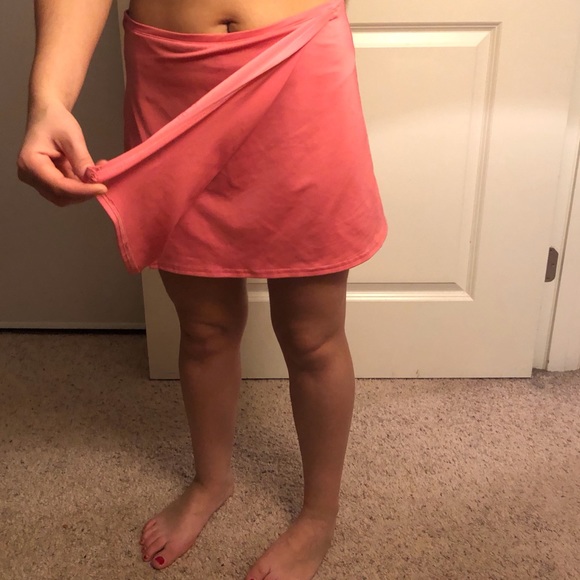 Tennis skirt - Picture 2 of 4